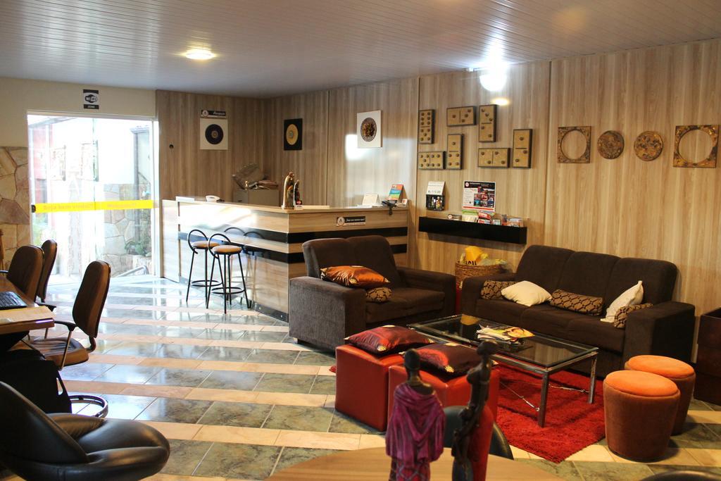 Hostel Pampulha Белу-Оризонти Экстерьер фото
