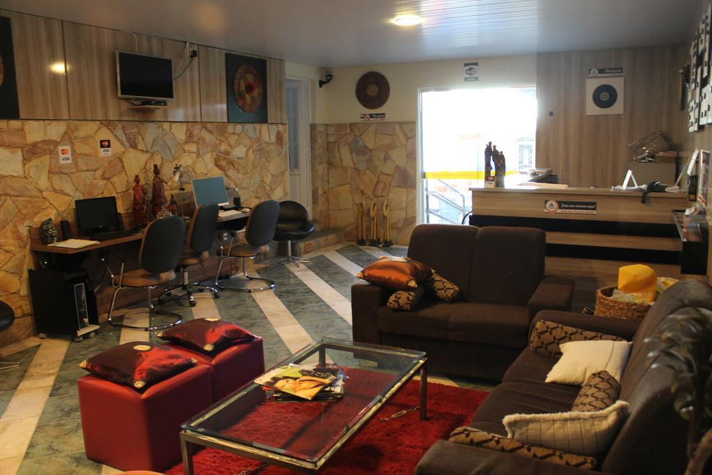 Hostel Pampulha Белу-Оризонти Экстерьер фото
